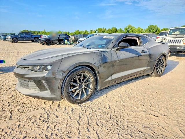 CHEVROLET CAMARO 2016 with VIN 1G1FB1RX9G0170256 - Photo from auction