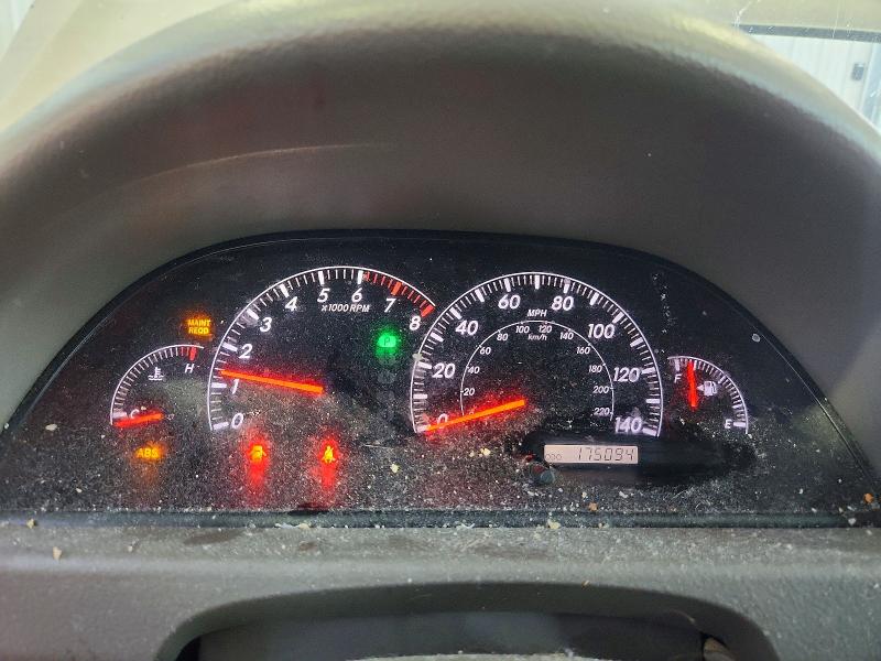 Photo 9 from auction – 2005 TOYOTA CAMRY with VIN 4T1BE30K55U515553