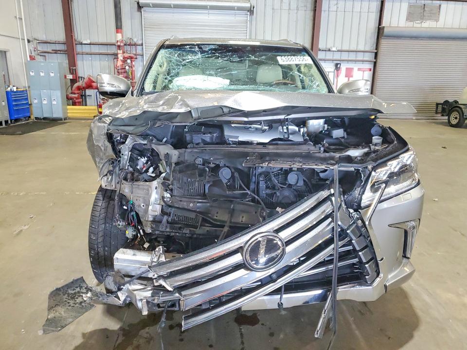 Photo 5 from auction – 2021 LEXUS LX with VIN JTJFY7AX8M4335042