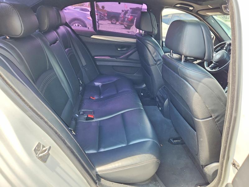 Photo 10 from auction – 2015 BMW 535 with VIN WBA5B3C50FD544229