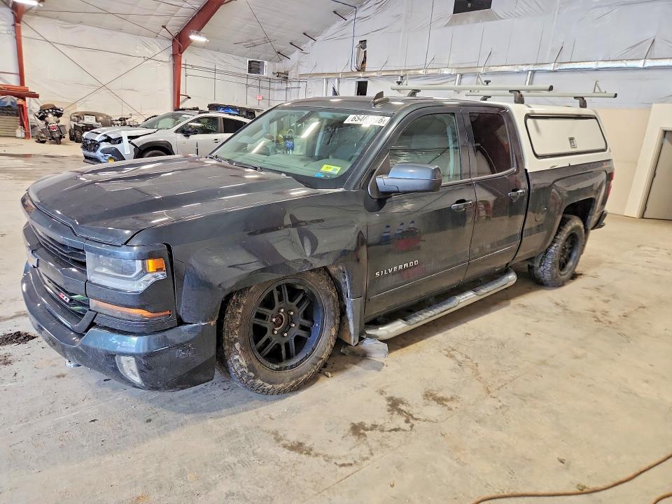 CHEVROLET SILVERADO 2017 with VIN 1GCVKREC2HZ353693 - Photo from auction