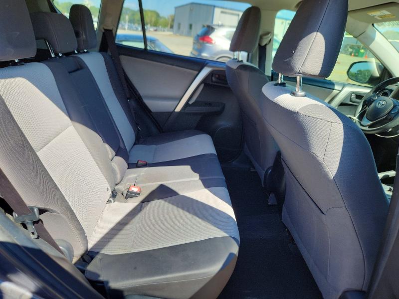 Photo 10 from auction – 2015 TOYOTA RAV4 with VIN JTMZFREV2FD064251
