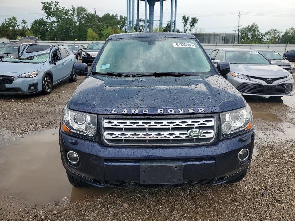 Photo 5 from auction – 2014 LAND ROVER LR2 with VIN SALFR2BG8EH410049