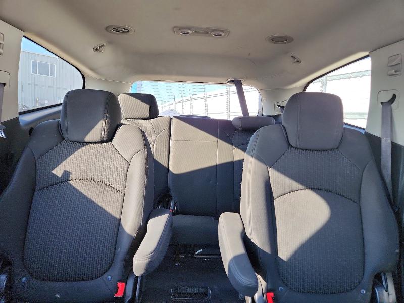 Photo 10 from auction – 2010 CHEVROLET TRAVERSE with VIN 1GNLVFED2AJ237881