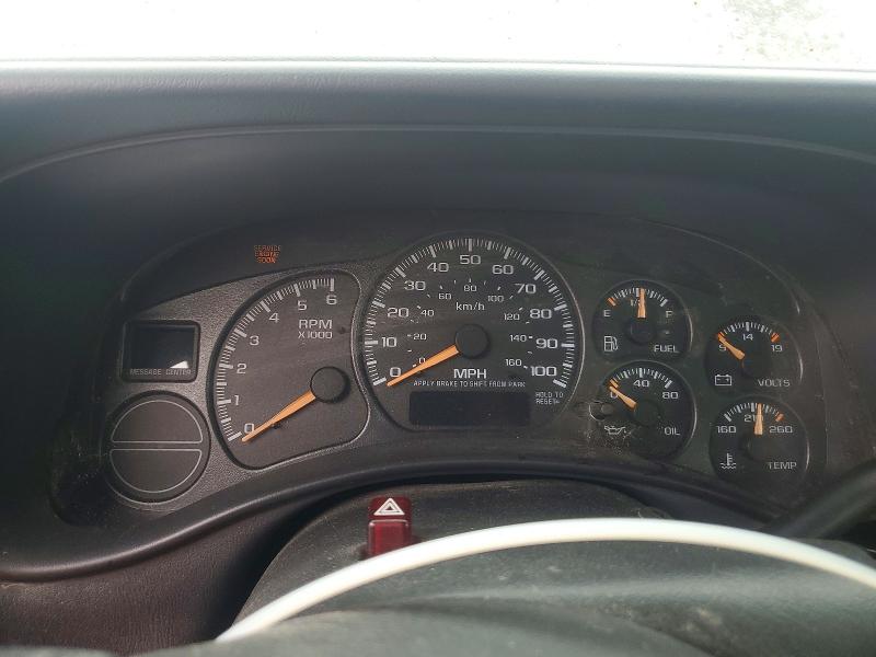 Photo 9 from auction – 2001 CHEVROLET SILVERADO with VIN 2GCEK19V911352374