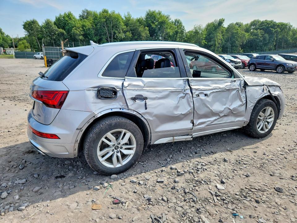 Photo 3 from auction – 2022 AUDI Q5 with VIN WA1GAAFY2N2005995