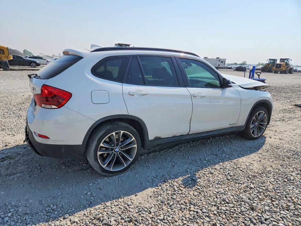 Photo 3 from auction – 2014 BMW X1 with VIN WBAVM5C53EVV93164