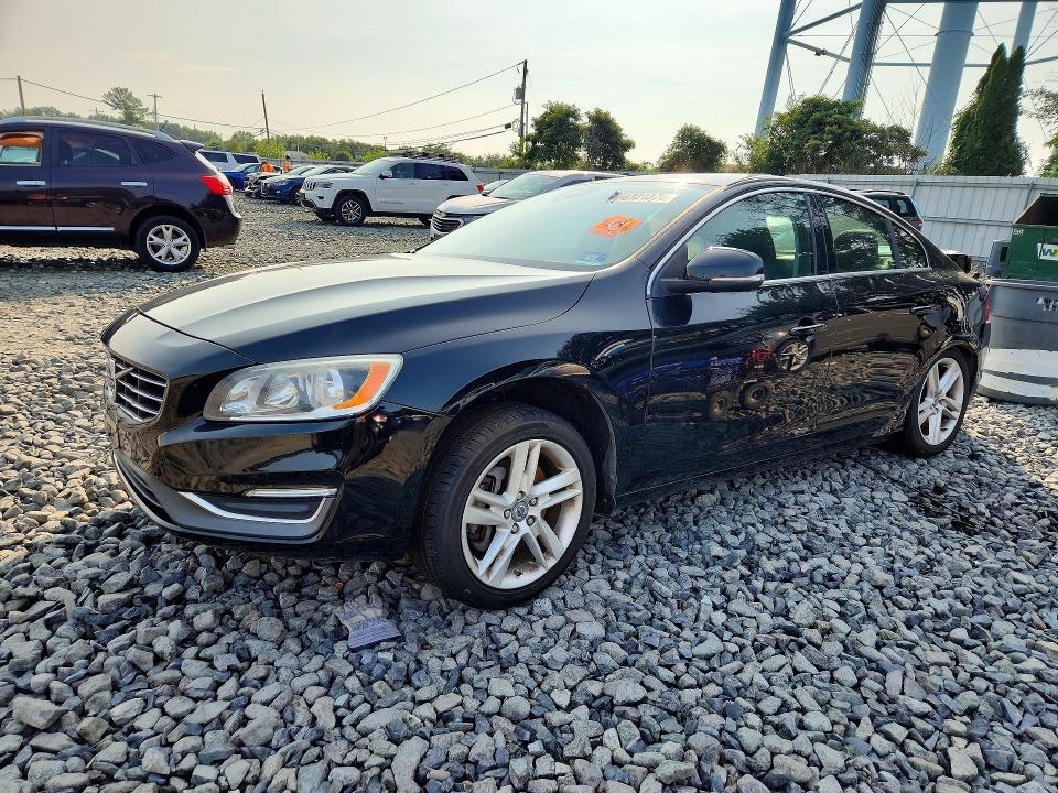 2015 VOLVO S60 - Търг №64321376
