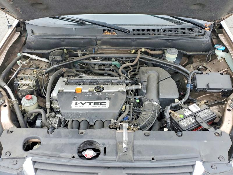 Photo 11 from auction – 2002 HONDA CR-V with VIN JHLRD788X2C083911