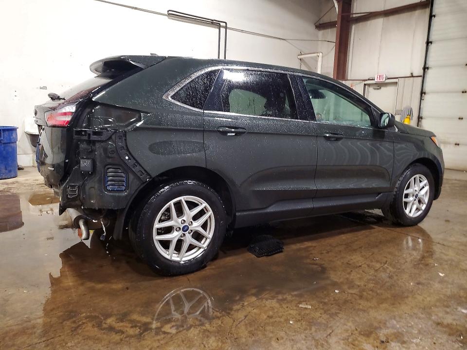 Photo 3 from auction – 2022 FORD EDGE with VIN 2FMPK4J90NBA53246