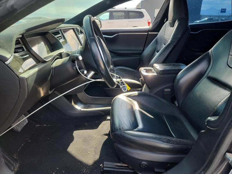 Photo 7 from auction – 2015 TESLA MODEL S with VIN 5YJSA1E21FF109101