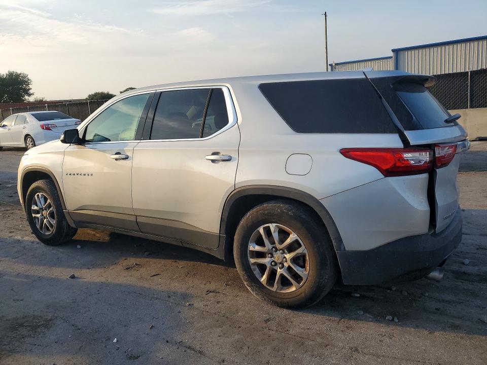 Снимка 2 от търг – 2020 CHEVROLET TRAVERSE с VIN 1GNERFKW5LJ149915