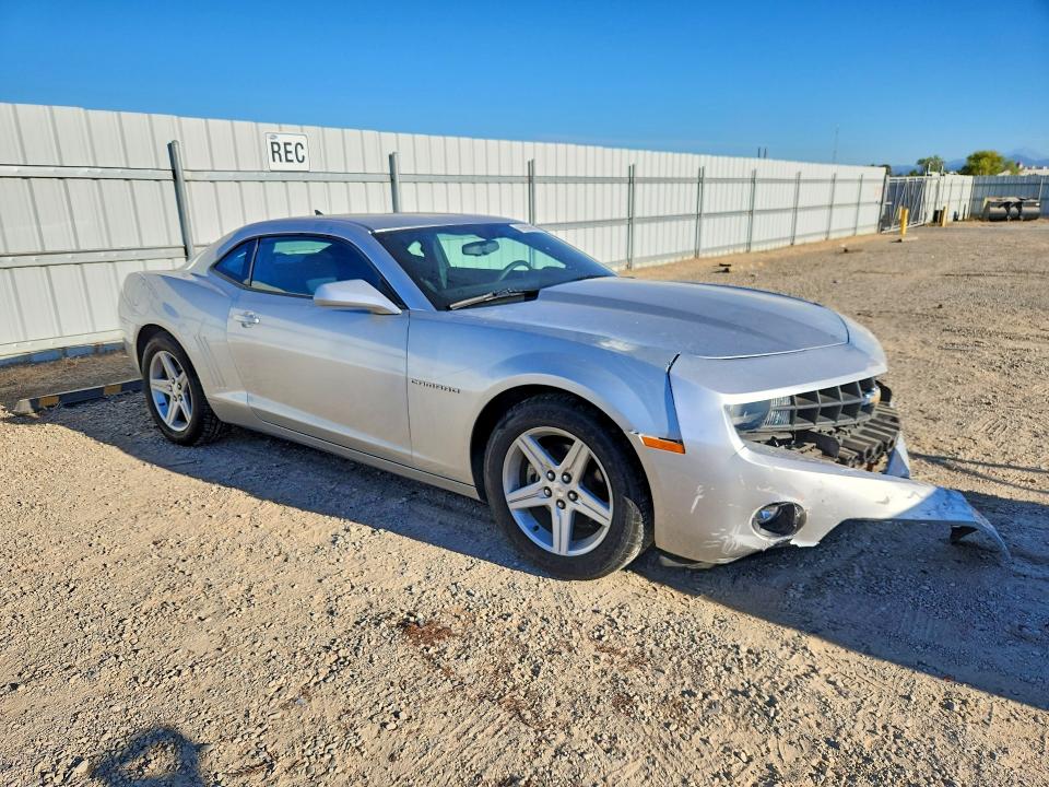 Photo 4 from auction – 2010 CHEVROLET CAMARO with VIN 2G1FB1EV3A9212390