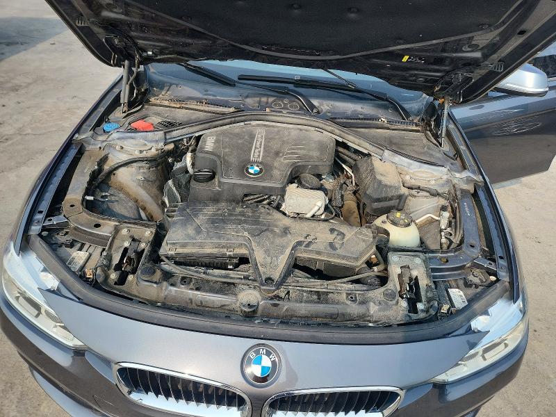 Photo 11 from auction – 2018 BMW 320 with VIN WBA8A3C58JA357976