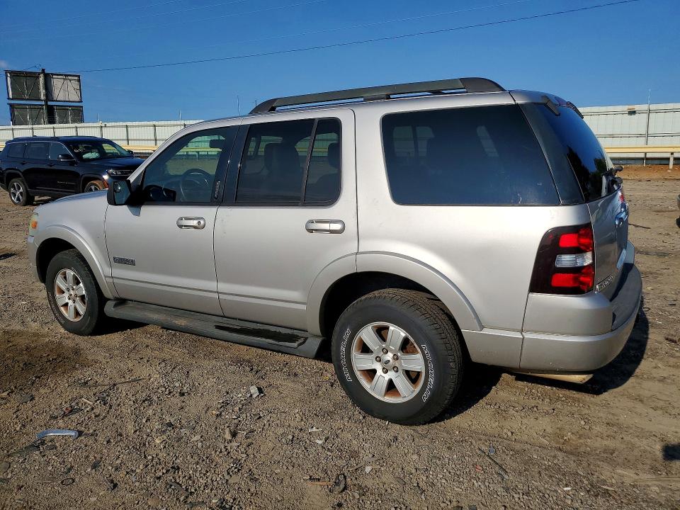 Photo 2 from auction – 2008 FORD EXPLORER with VIN 1FMEU73E68UA08162