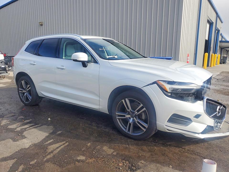 Photo 4 from auction – 2021 VOLVO XC60 with VIN YV4102RK0M1798954