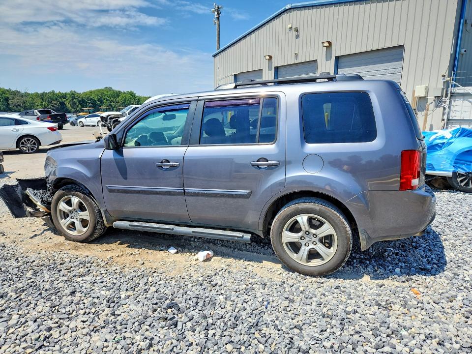 Photo 2 from auction – 2014 HONDA PILOT with VIN 5FNYF4H61EB012720