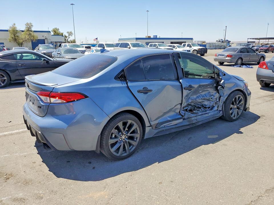 Photo 3 from auction – 2026 TOYOTA COROLLA with VIN 5YFS4MCE1TP261367