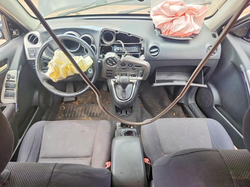 Photo 8 from auction – 2004 TOYOTA MATRIX with VIN 2T1LR32E14C316600