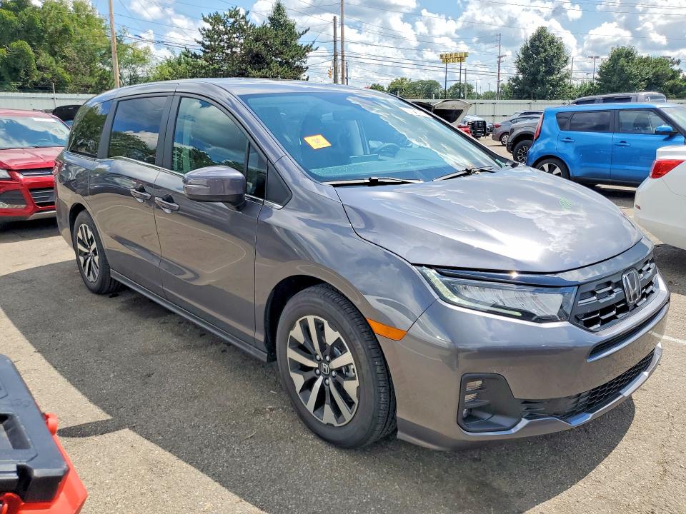 Photo 4 from auction – 2026 HONDA ODYSSEY with VIN 5FNRL6H6XTB076681