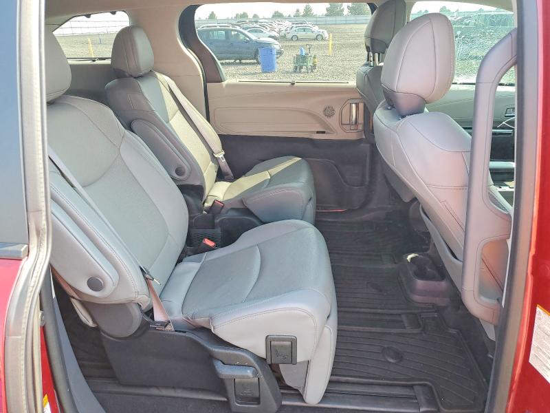 Photo 11 from auction – 2023 TOYOTA SIENNA with VIN 5TDZSKFC9PS094367