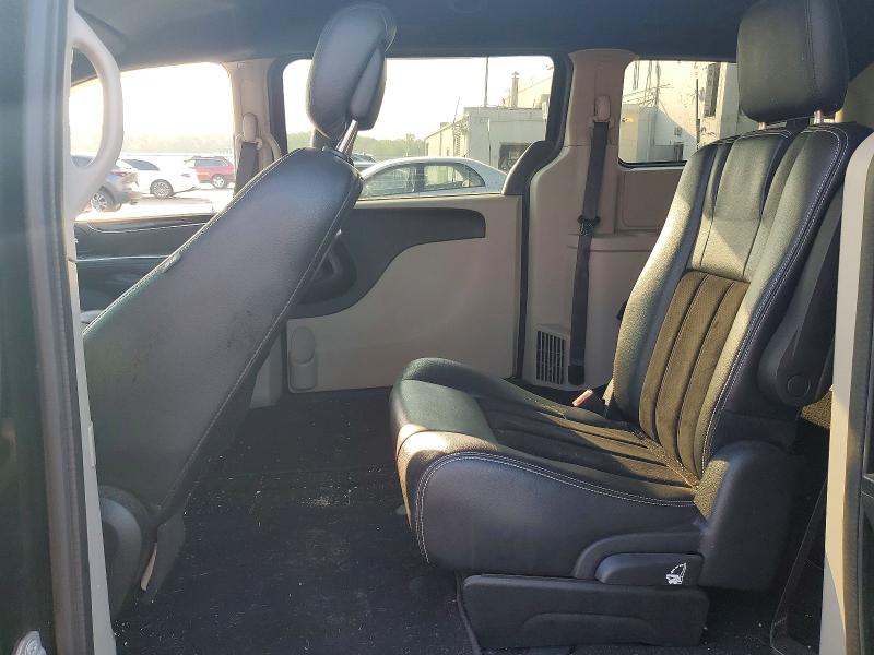 Photo 11 from auction – 2017 DODGE GRAND CARAVAN with VIN 2C4RDGCG7HR760814