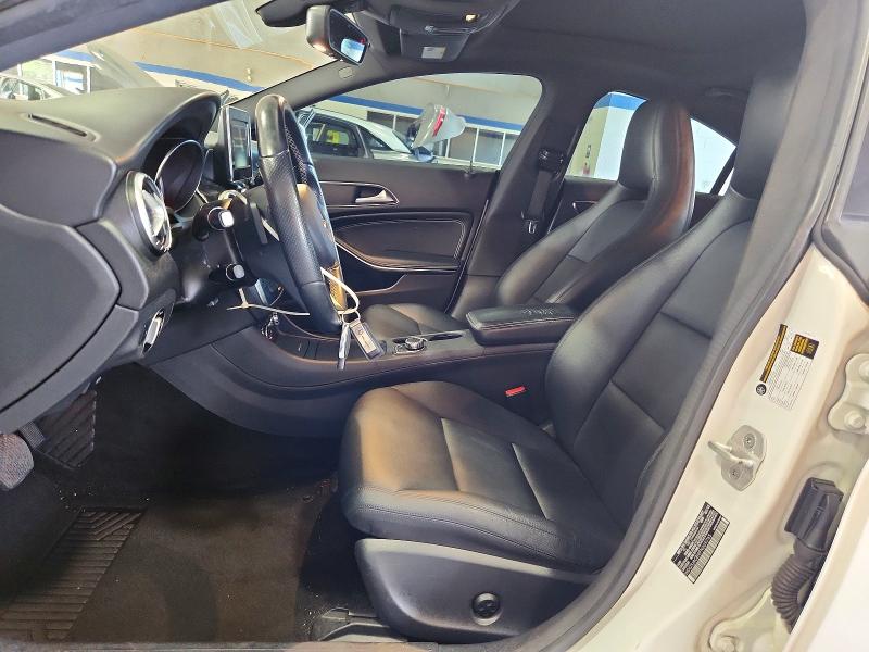 Photo 7 from auction – 2015 MERCEDES-BENZ CLA with VIN WDDSJ4GB9FN269765