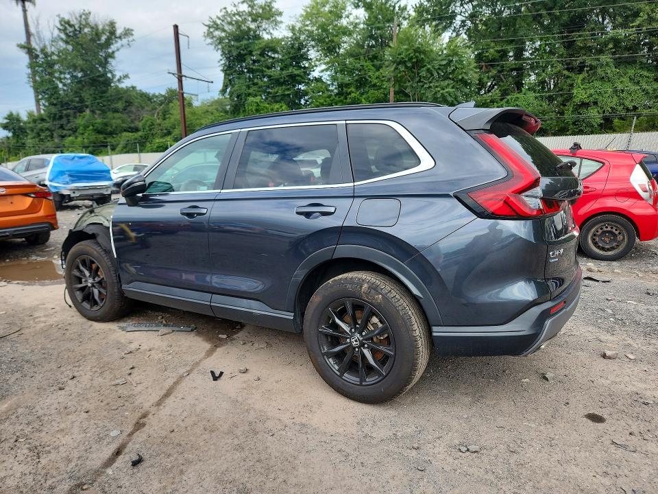 Photo 2 from auction – 2023 HONDA CR-V with VIN 7FARS6H56PE038997