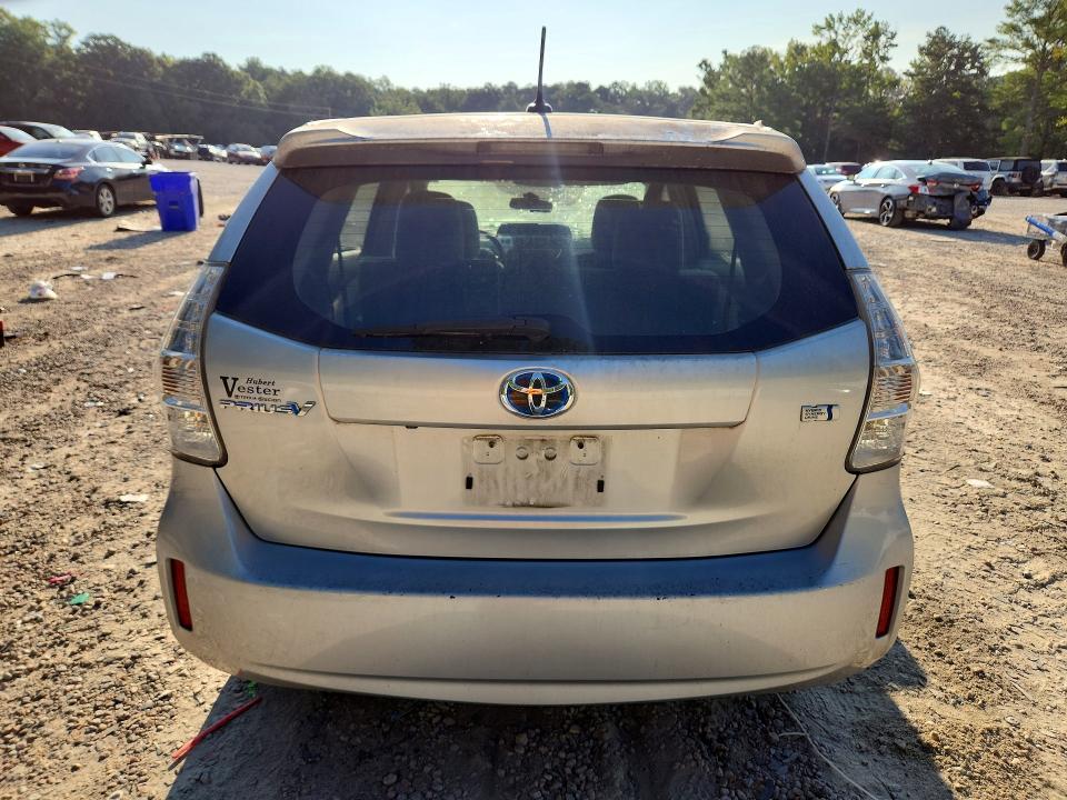 Photo 6 from auction – 2012 TOYOTA PRIUS V with VIN JTDZN3EU4C3156101