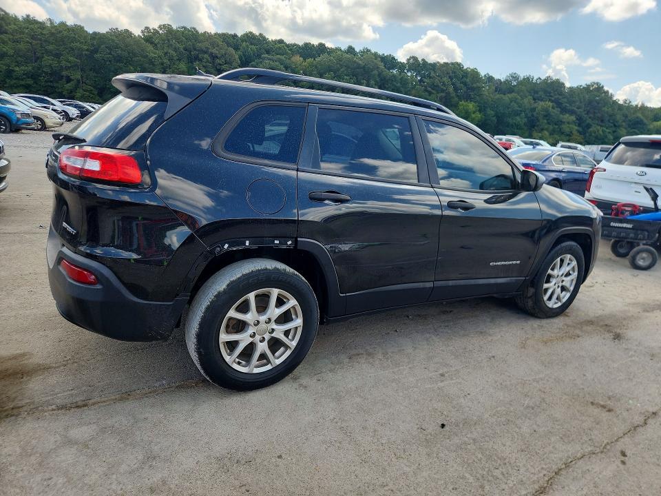 Photo 3 from auction – 2016 JEEP CHEROKEE with VIN 1C4PJMAB0GW246931