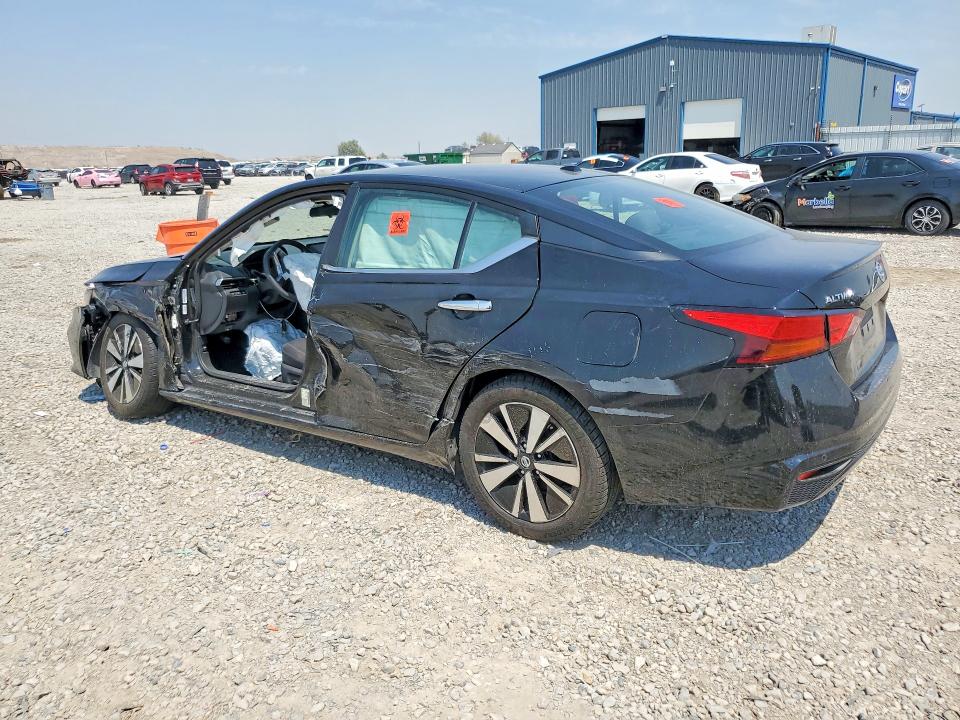 Photo 2 from auction – 2022 NISSAN ALTIMA with VIN 1N4BL4DV9NN366116