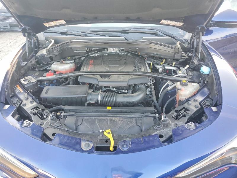 Photo 12 from auction – 2018 ALFA ROMEO STELVIO with VIN ZASFAKPN0J7B69357