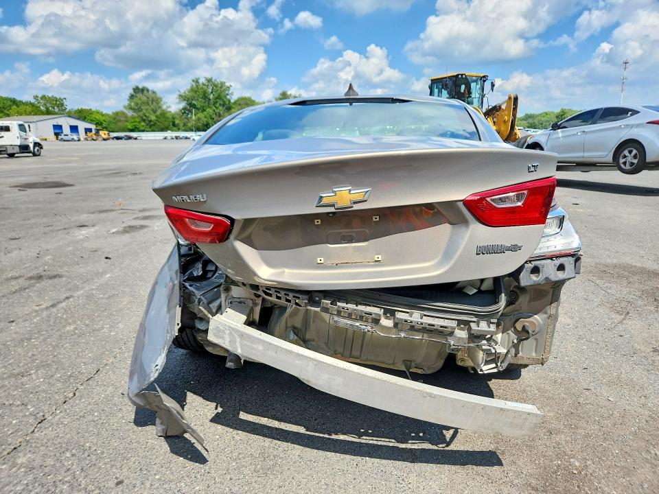 Photo 6 from auction – 2017 CHEVROLET MALIBU with VIN 1G1ZE5ST0HF270439