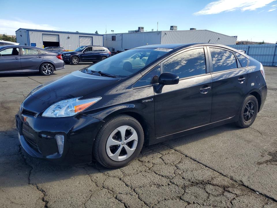 TOYOTA PRIUS 2015 with VIN JTDKN3DU6F0405278 - Photo from auction