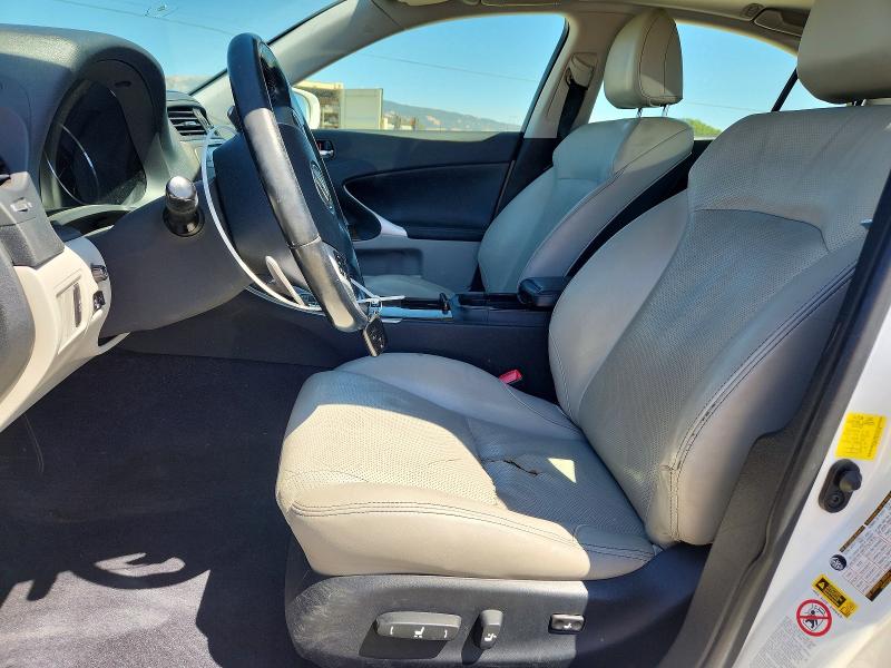 Photo 7 from auction – 2012 LEXUS IS 250 with VIN JTHBF5C20C5183150