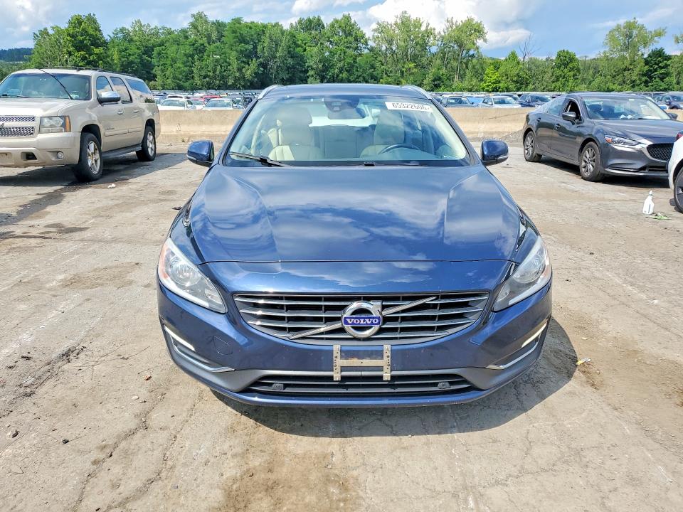Photo 5 from auction – 2015 VOLVO V60 with VIN YV1612SC0F1189076