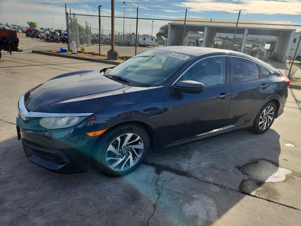 HONDA CIVIC 2017 with VIN 19XFC2F78HE208857 - Photo from auction
