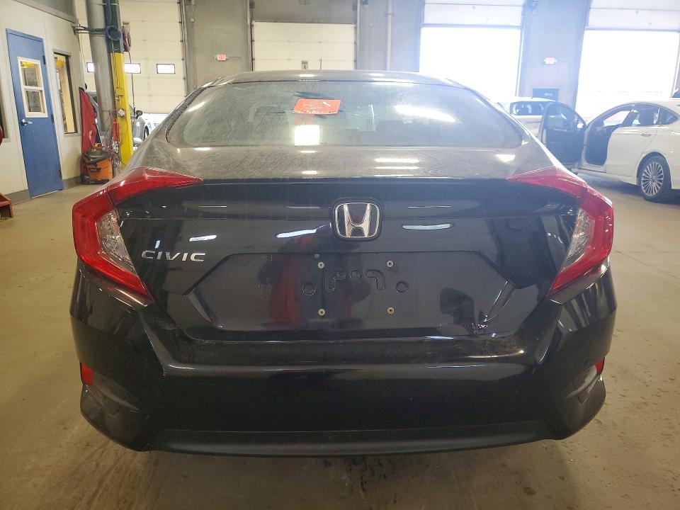 Photo 6 from auction – 2017 HONDA CIVIC with VIN 19XFC2F53HE073060