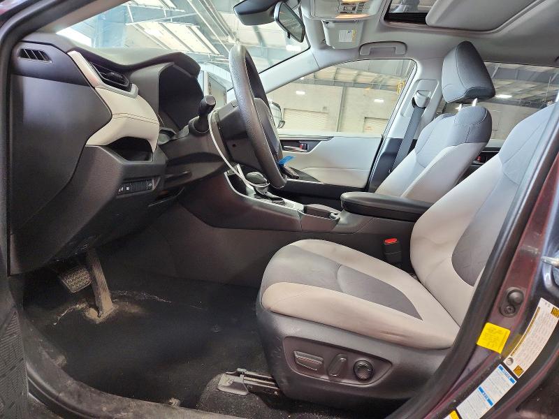 Photo 7 from auction – 2019 TOYOTA RAV4 with VIN JTMP1RFV8KD502513