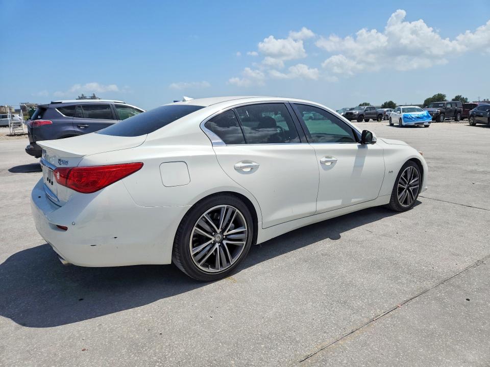 Photo 3 from auction – 2016 INFINITI Q50 with VIN JN1EV7AP0GM301725