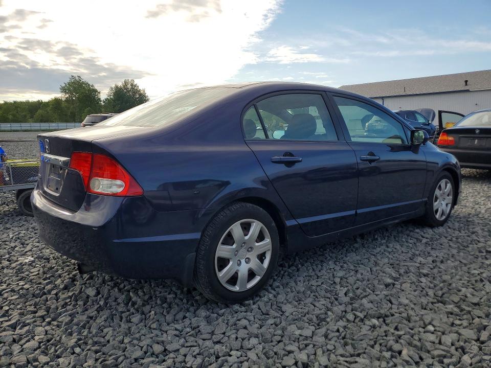 Photo 3 from auction – 2010 HONDA CIVIC with VIN 2HGFA1F50AH559059