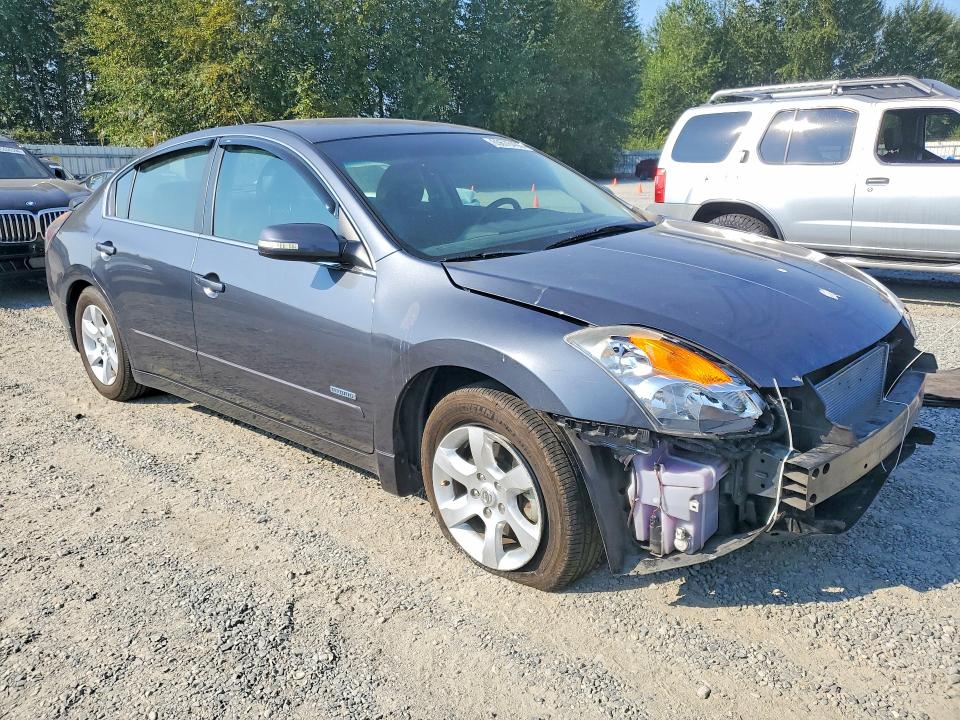 Photo 4 from auction – 2009 NISSAN ALTIMA with VIN 1N4CL21E99C179411