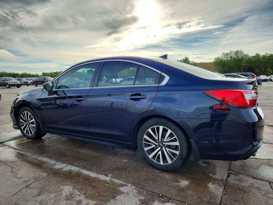 Photo 2 from auction – 2018 SUBARU LEGACY with VIN 4S3BNAC61J3033900