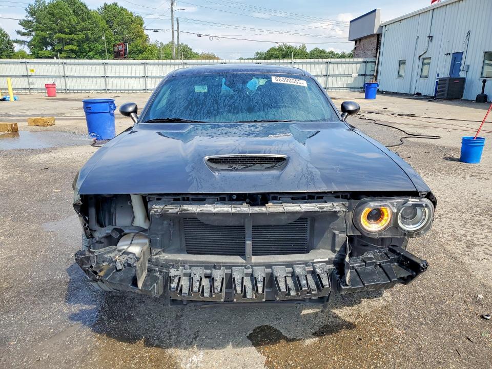 Снимка 5 от търг – 2021 DODGE CHALLENGER с VIN 2C3CDZBT4MH551647