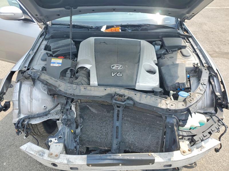 Photo 11 from auction – 2011 HYUNDAI GENESIS with VIN KMHGC4DE0BU130547