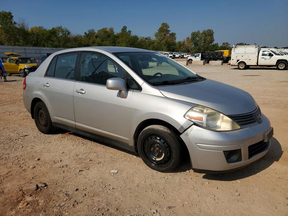 Photo 4 from auction – 2007 NISSAN VERSA with VIN 3N1BC11E07L399038