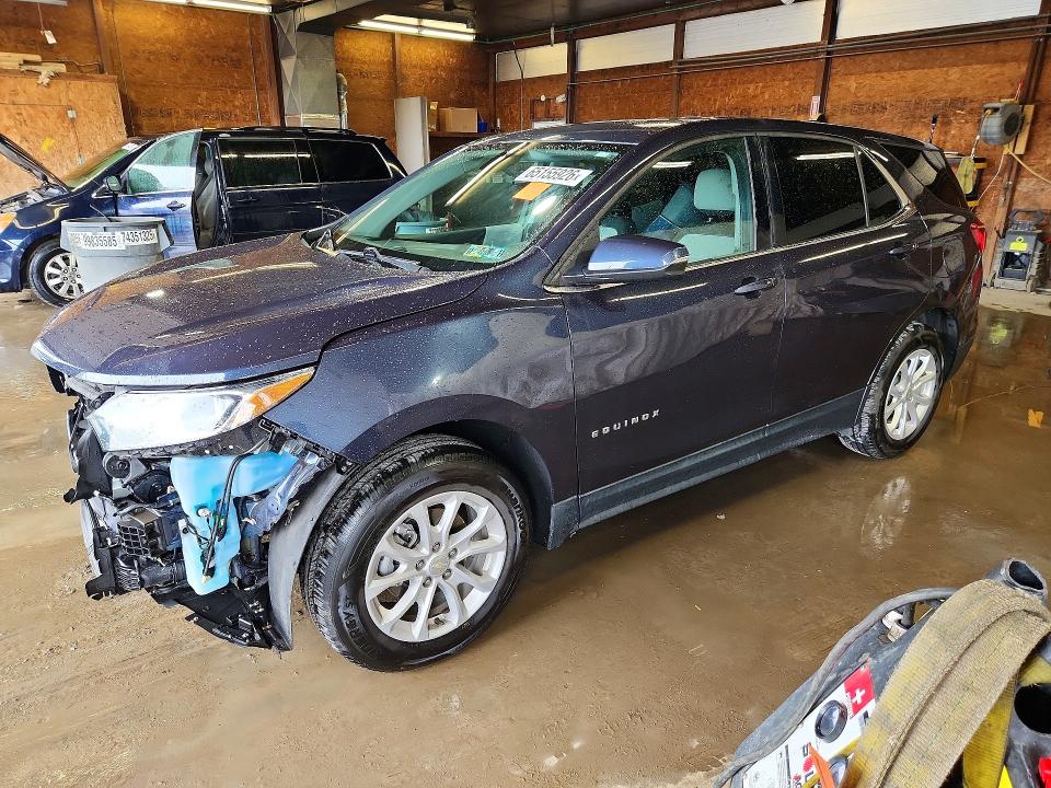 CHEVROLET EQUINOX 2018 with VIN 3GNAXJEVXJL338270 - Photo from auction