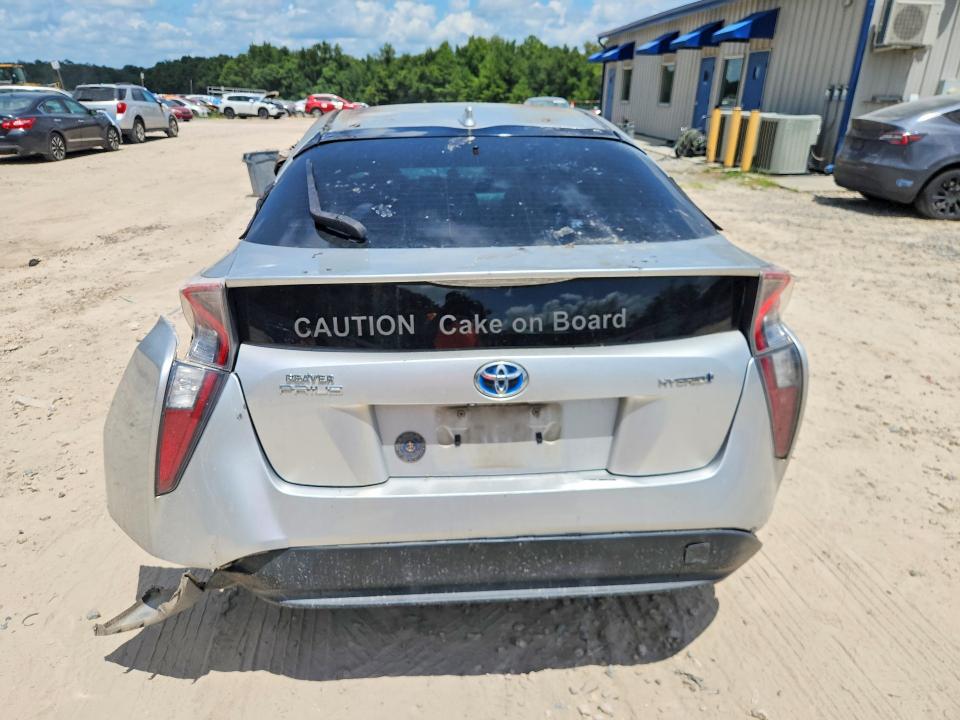 Photo 6 from auction – 2017 TOYOTA PRIUS with VIN JTDKBRFU1H3026022