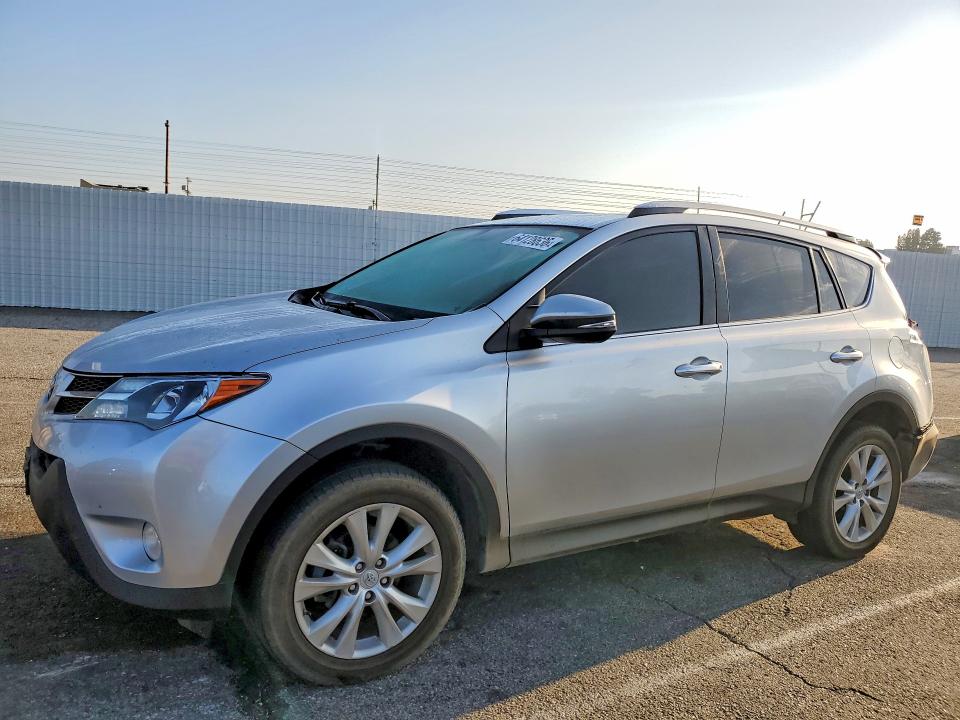 TOYOTA RAV4 2013 with VIN JTMYFREV8D5011587 - Photo from auction