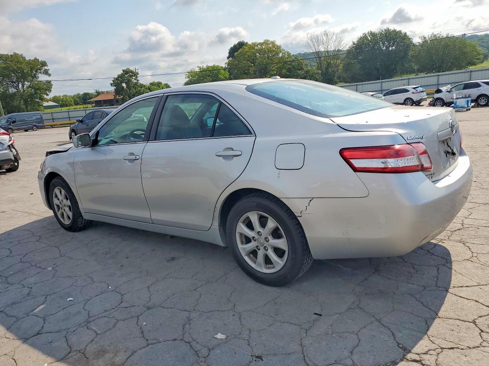 Photo 2 from auction – 2011 TOYOTA CAMRY with VIN 4T1BF3EK8BU747890